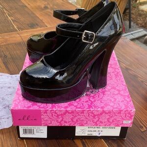 Ellie Shiny Black Platform Mary Jane’s